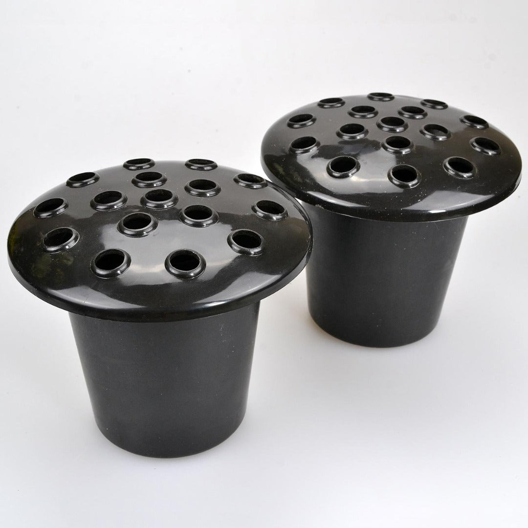 Black Lidded Grave Vase Inserts (Set of 2)  Plastic Cemetery Flower Holder for Headstones Weatherproof Memorial Vase Liners for Fresh & Artificial Flowers (13cm x 11cm)
