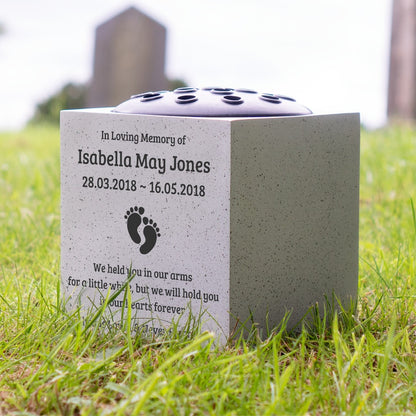 Personalised Baby Memorial Grave Vase with Footprints ? Custom Cemetery Flower Pot, Graveside Plaque Marker, Remembrance Rose Bowl for Infant Loss Tribute
